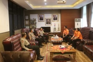 Antisipasi Bencana, Kapolda Sulsel Bahas Ini dengan Ketua Basarnas Makassar
