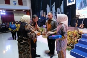 Kapolda Sulsel Hadiri Acara Kenal Pamit Pangkoops TNI AU II