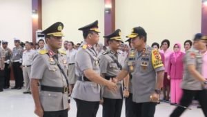 Kapolda Sulsel Pimpin Sertijab Wakapolda dan Karumkit di SPN Batua
