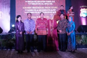 Momen Malam Pisah Sambut Wakapolda Sulsel dan Karumkit Bhayangkara