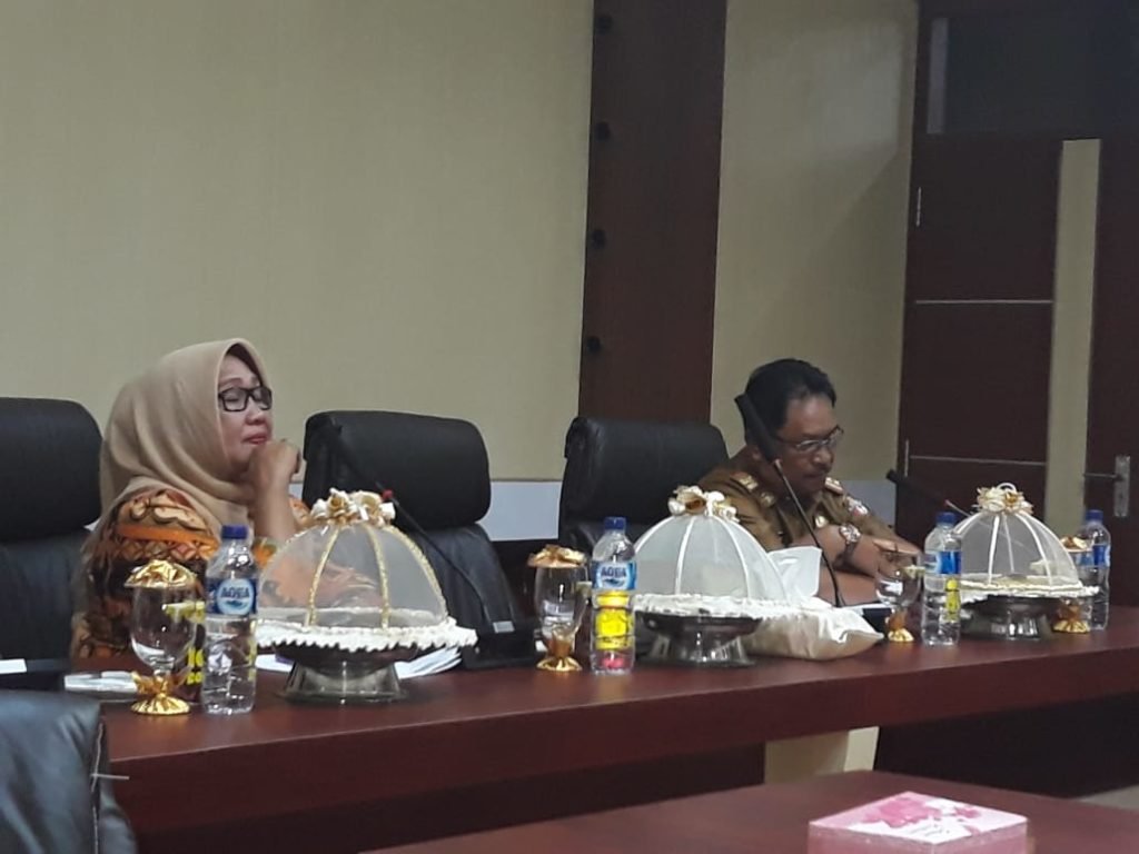 Asisten II Pemkab Wajo  Buka Rapat Pemantapan Evaluasi APE