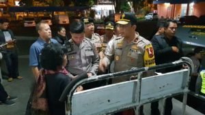 Wakapolda Sulsel Jemput Jenazah Korban KKB di Bandara Hasanuddin