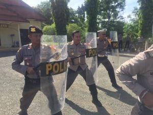 Kapolres Wajo Latihan Dalmas Bersama Personilnya
