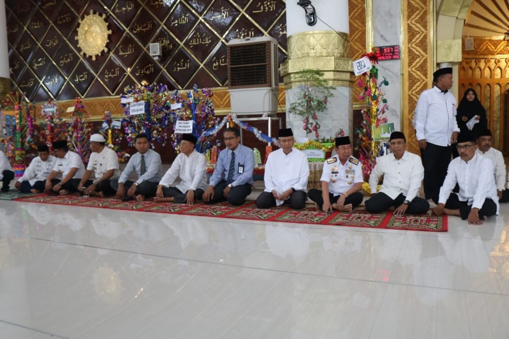 Hadiri Maulid, Bupati Wajo: Teladani Setiap Langkah Nabi Muhammad SAW