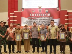 Kapolda Sulsel Harapkan Ketua RW dan RT Berkontribusi Aktif Wujudkan Stabilitas Keamanan