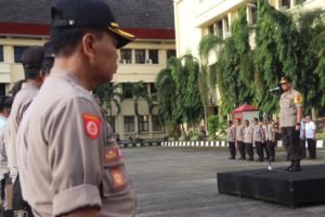 Pimpin Apel Pagi, Wakapolda Sulsel Ajak Anggota Jaga Kesehatan Diri