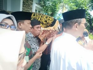 Kemawa Kehilangan Sosok Teladan Sekaligus Orang Tua