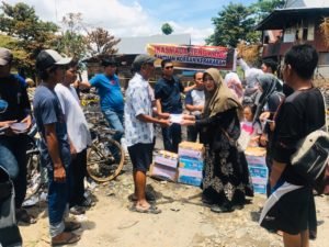 Ikasmada Berikan Bantuan Untuk Korban Kebakaran di Lapadduppa