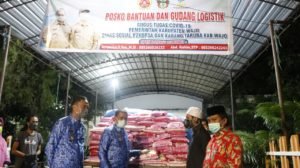 Kurangi Dampak Covid 19, Pengusaha Bahan Bangunan Sumbang Beras