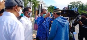 PWI Wajo – Polres Bagikan 1000 Masker Gratis