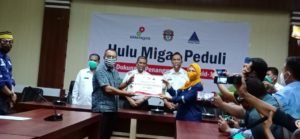 SKK Migas Bersama EEES Berikan Dukungan Penanggulangan Covid- 19 Kepada Wartawan
