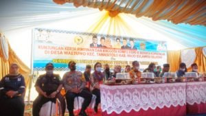 Komite II DPD RI Kunjungi Lokasi Pertanian Terpadu Dan Tempat Wisata di Desa Waetuwo