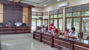LAKI Tuntut Tempat Pedagang Pasar Siyo Yang Miliki SIPT Dikembalikan