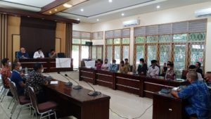 AMIWB Minta Camat Keera Dimutasi, Diduga Lakukan Pungutan Liar