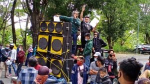 Diduga Lakukan Money Politik, Oknum Calon Kades Diadukan ke DPRD