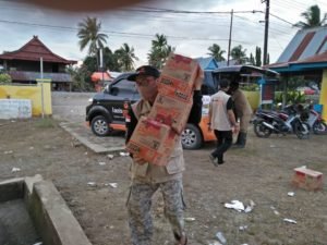 LAZISMU Salurkan Bantuan Untuk Korban Banjir di Tanasitolo