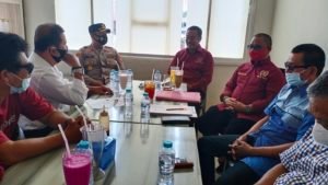 Silaturahmi Dengan Pengurus PWI Wajo, Kapolres Harap Sinergitas Polisi Dan Wartawan Tetap Terjaga
