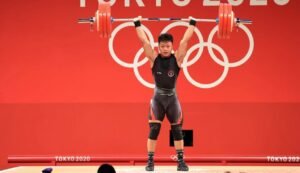 Atlet Angkat Besi Asal Makassar, Persembahkan Medali Untuk Indonesia Pada Olimpiade Tokyo