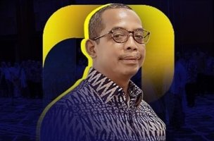 Jangan  Kaget, PNS Juga Bisa Terima Gaji Ratusan Juta Rupiah