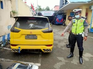 Sat Lantas Polres Wajo Tindak Tegas Pengguna Knalpot Racing