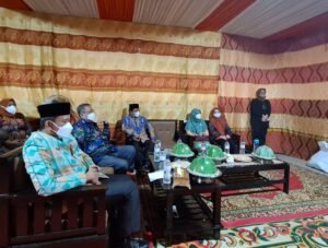 Dukung Pengembangan Wisata dan Pendidikan di Desa Ini, Amran Perkuat Infrastruktur Jalan