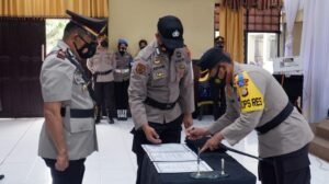 Kapolsek Urban Pitumpanua, Kompol Jasman Dimutasi, Kompol A. Rahmat Ditunjuk Sebagai Penggantinya