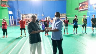 Buka Program Pelatihan Bulutangkis, Bupati Wajo Harapkan Atlet Berprestasi Sampai Tingkat Nasional