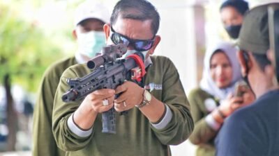 Gebyar Olahraga Pendidikan, Bupati Wajo Dapat Penghargaan Insan Peduli Olahraga