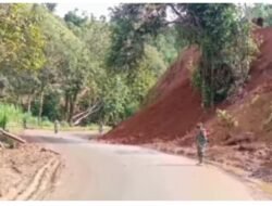 Arus Lalu Lintas di Jalan Poros Mamuju-Majene Desa Takandeang Mulai Lancar