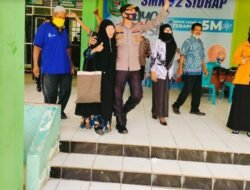 Kapolsek Panca Rijang Beri Kejutan Dihari Guru