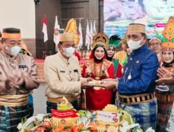 Peringatan HUT PGRI ke-76, Bupati Wajo Kembali Tekankan Inovasi dan Kreatifitas Guru