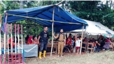 Sekolah Roboh Pasca Gempa, Siswa SDN 30 Babasondong Belajar di Tenda