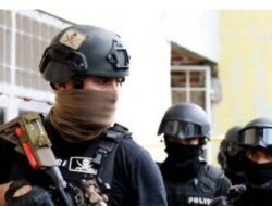 Densus 88 Antiteror Polri Amankan 2 Orang Terduga Teroris