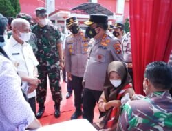 Kapolda Sumut Pantau Vaksinasi Lansia Serentak di Asahan, Ini Kata Bupati Surya