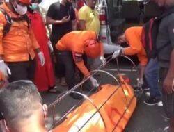 Geger, Sesosok Mayat Ditemukan Dalam Got