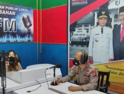 Upaya Polres Asahan, Kasi Humas Sampaikan Pesan Kamtibmas Lewat Radio