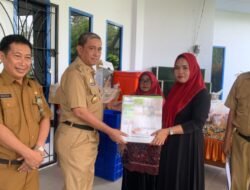 Serahkan Bantuan Kementerian Perikanan dan Kelautan ke Kelompok Usaha, Bupati Wajo: Gunakan Sebaik-baiknya, Tetap Berinovasi