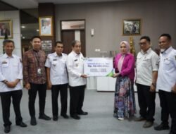 Diserahkan Bupati Sidrap, Ahli Waris Anggota Korpri Terima Santunan BPJamsostek