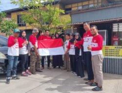 Semarak HUT ke-77 RI, Pemkab Sidrap Bagikan Bendera Merah Putih Gratis ke Masyarakat