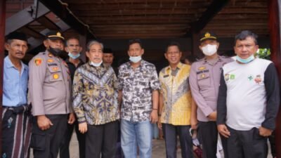 Bupati Bareng Kapolres Sidrap Pantau Vaksinasi Covid-19 di Desa Kalosi
