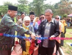 Resmikan Replika Monas di Telaga Biru, Bupati Wajo : Sektor Wisata Makin Dongkrak Ekonomi