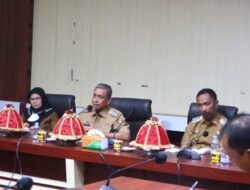 Didampingi Sekda, Duo Amran Pimpin Rapat Koordinasi Bersama Kepala OPD dan Camat