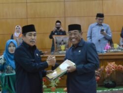 Ranperda Pajak Daerah dan Retribusi Daerah serta Ranperda Inovasi Daerah Disetujui Jadi Perda