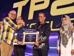 Pemkab Wajo Sabet Dua Penghargaan Awarding Day Cash and Payment System Appreciation 2022