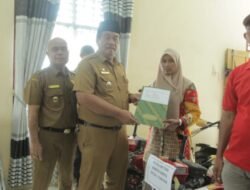 Wakil Bupati Asahan Serahkan Bantuan Untuk Kelompok Tani