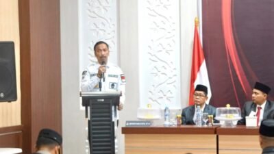 Hadiri Pelantikan PPK se-Kabupaten Wajo, Amran : Bekerjalah Sesuai Peraturan Perundang-Undangan
