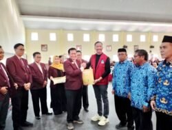 Lepas Mahasiswa KKN Uniprima Sengkang, Wabup Wajo: Berikan yang Terbaik dan Ikhlas