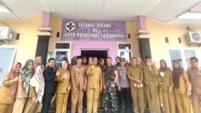 AJL Dampingi Bupati Wajo Kunjungi Gedung PONED Puskesmas Sajoanging