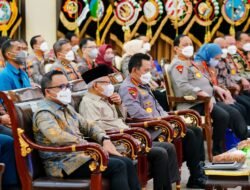 Terima Penghargaan dari Pemerintah, Kapolri Komitmen Terus Tingkatkan Layanan Publik