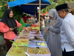 Hari Pertama Ramadhan, Bupati Wajo Kunjungi Pasar Kuliner Ramadhan
